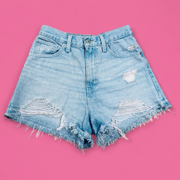 Levi's Pants - Levi’s High Waisted Mom Shorts Womens 28 Light Wash Distressed Cutoff Denim